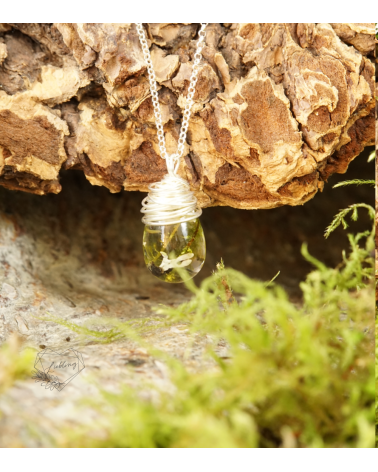 Small Forest Raindrop Silver Necklace
